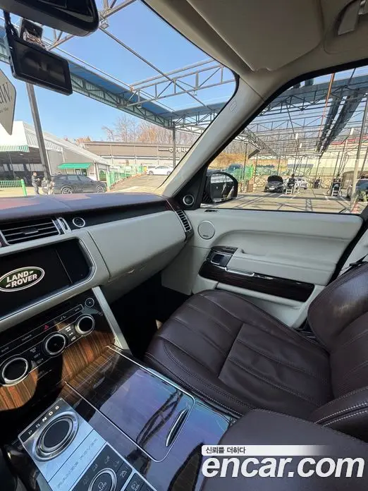 Land Rover Range Rover 2015 4.4 автомат (гидро), фото 16 Land Rover Range Rover 2015 4.4 автомат (гидро), фото 16