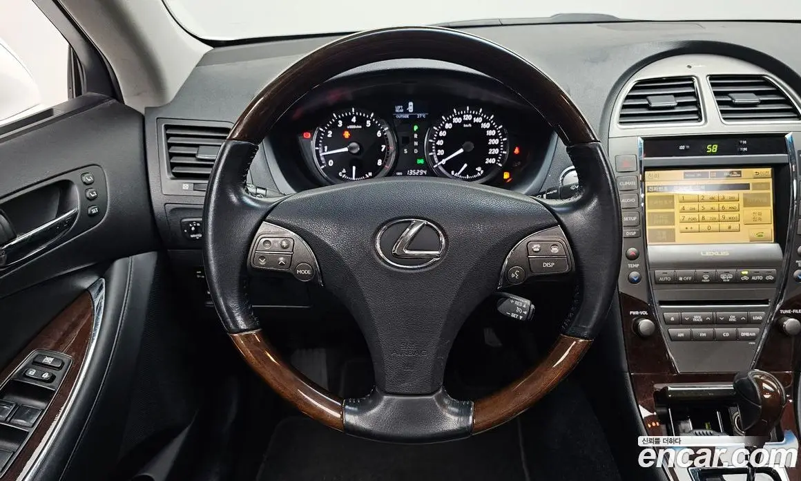 Lexus ES 2012 3.5 автомат (гидро), фото 13 Lexus ES 2012 3.5 автомат (гидро), фото 13
