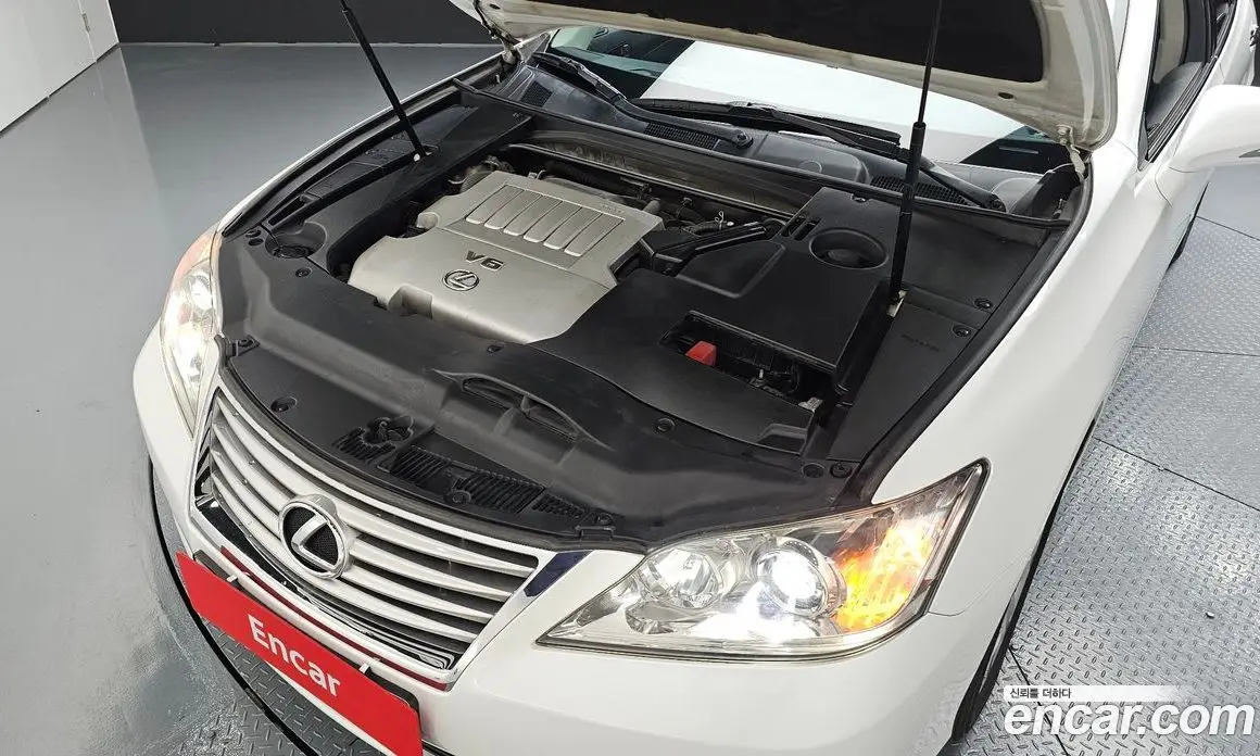 Lexus ES 2012 3.5 автомат (гидро), фото 6 Lexus ES 2012 3.5 автомат (гидро), фото 6