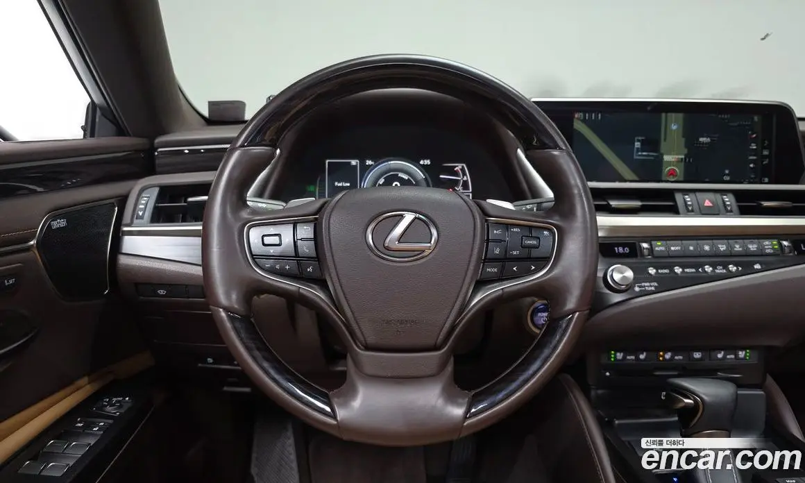 Lexus ES 2021 2.5 автомат (гидро), фото 17 Lexus ES 2021 2.5 автомат (гидро), фото 17
