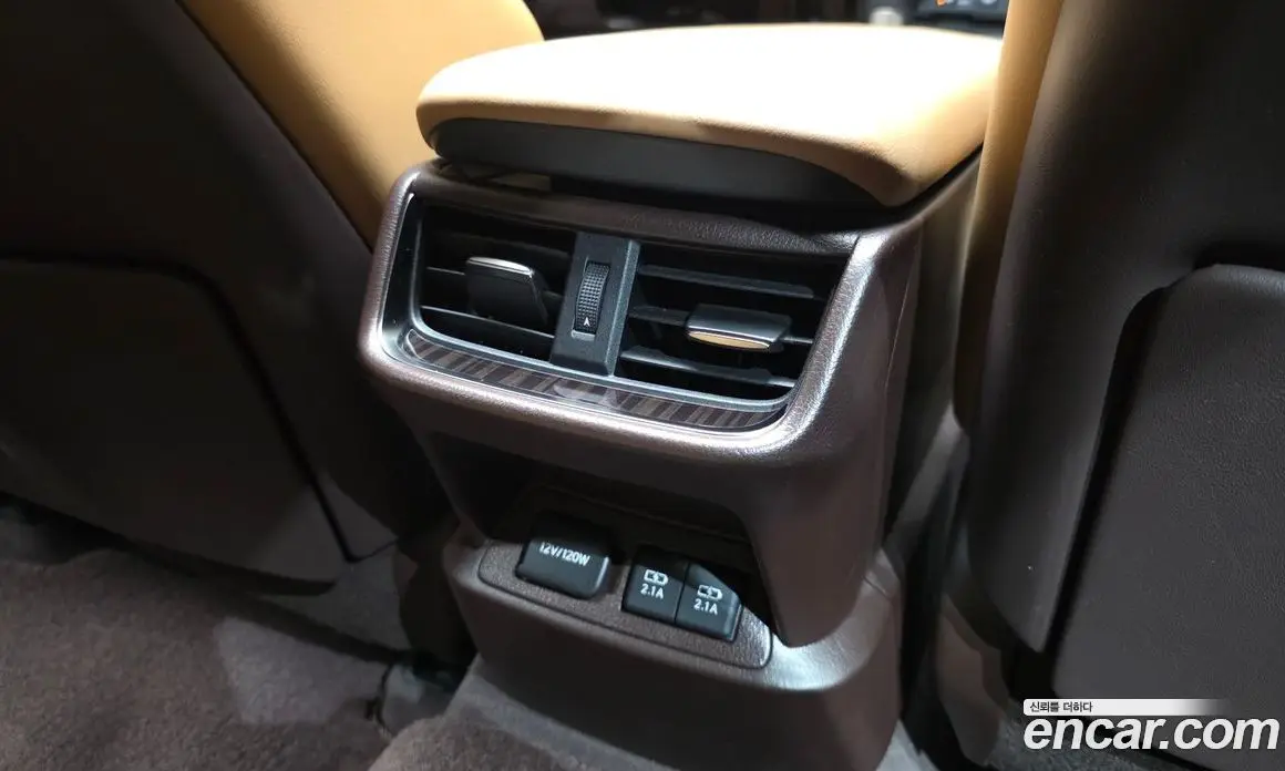 Lexus ES 2021 2.5 автомат (гидро), фото 30 Lexus ES 2021 2.5 автомат (гидро), фото 30