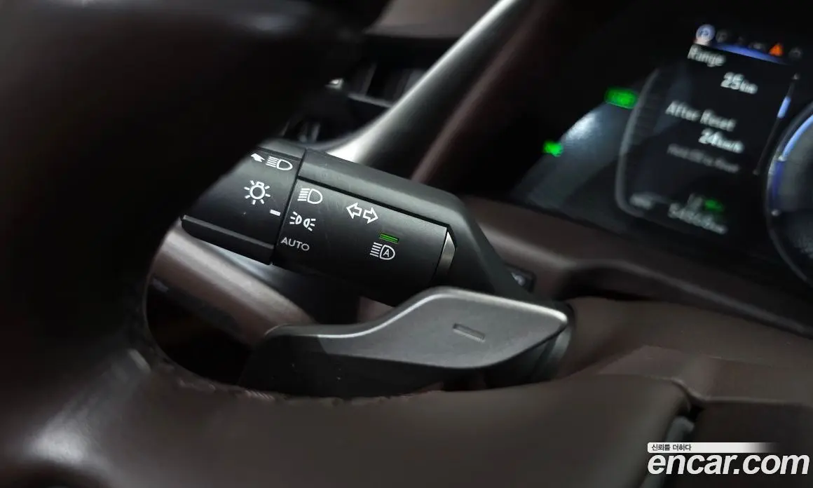 Lexus ES 2021 2.5 автомат (гидро), фото 35 Lexus ES 2021 2.5 автомат (гидро), фото 35