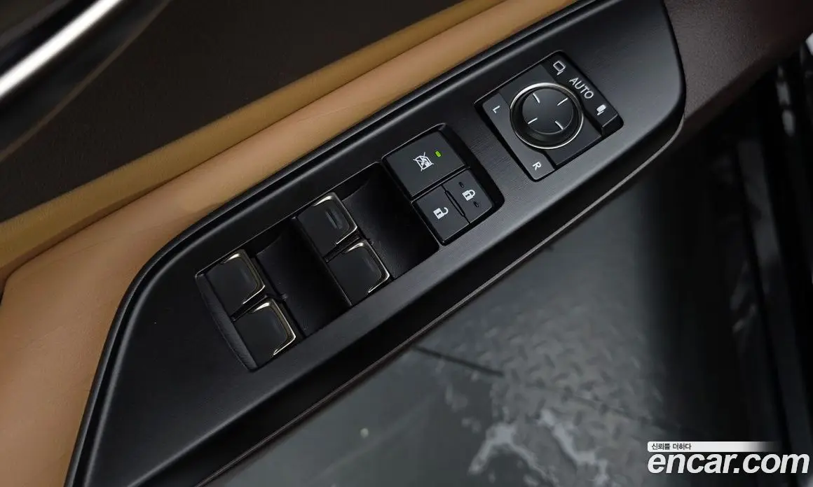 Lexus ES 2021 2.5 автомат (гидро), фото 36 Lexus ES 2021 2.5 автомат (гидро), фото 36