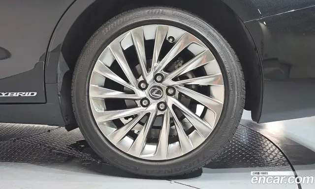 Lexus ES 2021 2.5 автомат (гидро), миниатюра 6 Lexus ES 2021 2.5 автомат (гидро), миниатюра 6