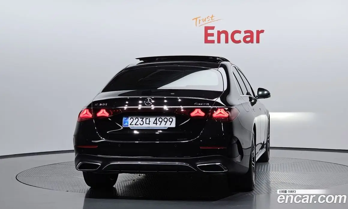 Mercedes-Benz E-Class 2025 2.0 автомат (гидро), фото 4 Mercedes-Benz E-Class 2025 2.0 автомат (гидро), фото 4