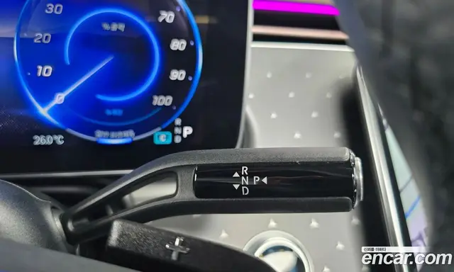 Mercedes-Benz EQE 2022 0.3 автомат (гидро), миниатюра 12