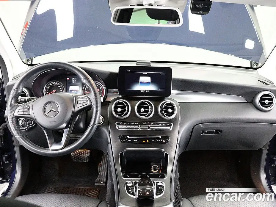 Mercedes-Benz GLC-Class 2019 2.0 автомат (гидро), фото 14 Mercedes-Benz GLC-Class 2019 2.0 автомат (гидро), фото 14