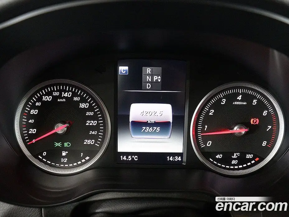 Mercedes-Benz GLC-Class 2019 2.0 автомат (гидро), фото 7 Mercedes-Benz GLC-Class 2019 2.0 автомат (гидро), фото 7