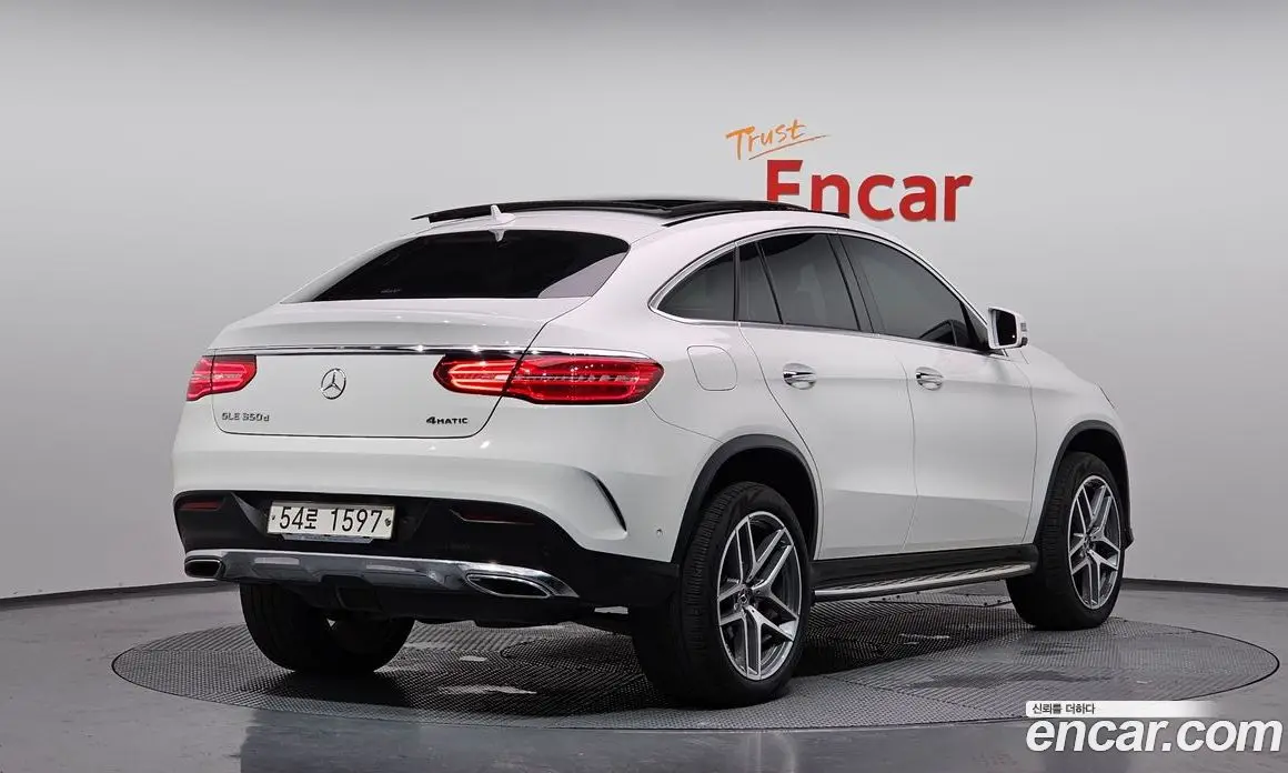 Mercedes-Benz GLE-Class 2018 3.0 автомат (гидро), фото 2 Mercedes-Benz GLE-Class 2018 3.0 автомат (гидро), фото 2
