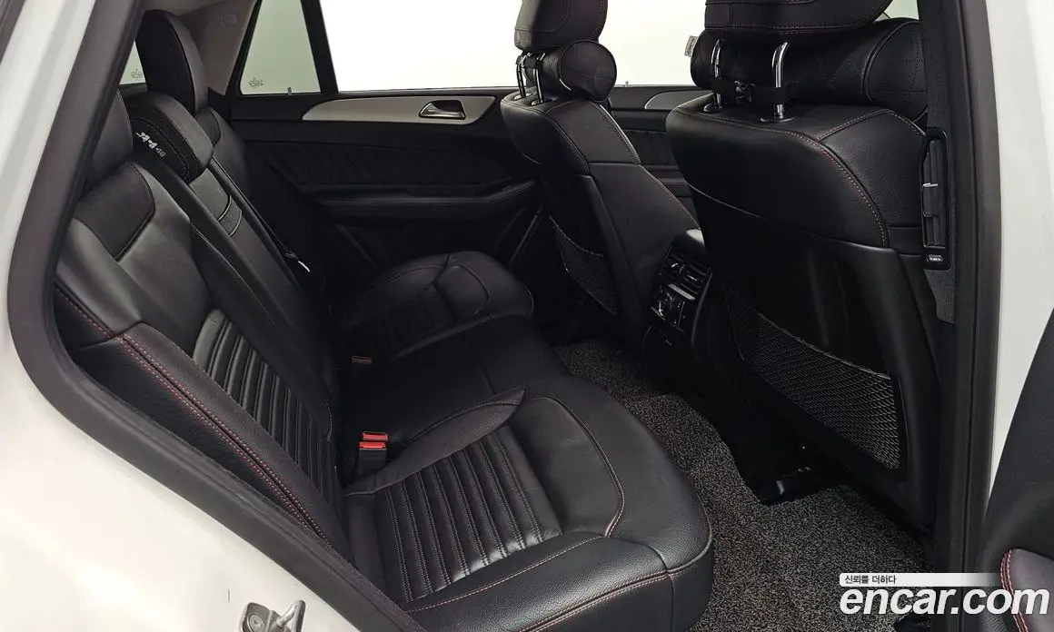 Mercedes-Benz GLE-Class 2018 3.0 автомат (гидро), фото 17 Mercedes-Benz GLE-Class 2018 3.0 автомат (гидро), фото 17