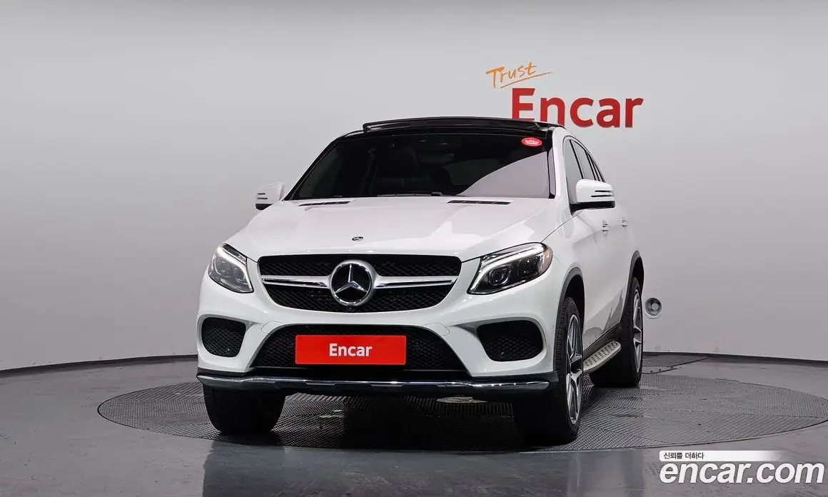 Mercedes-Benz GLE-Class 2018 3.0 автомат (гидро), фото 3 Mercedes-Benz GLE-Class 2018 3.0 автомат (гидро), фото 3
