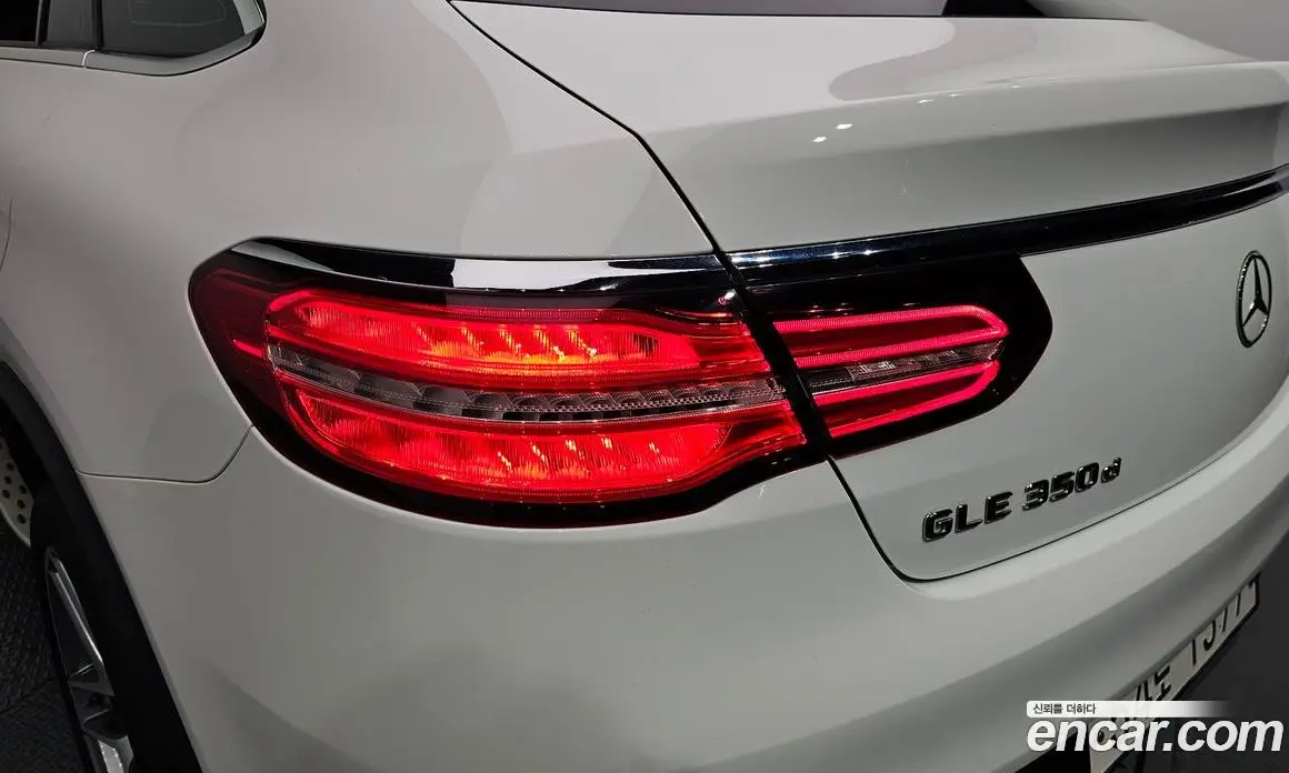 Mercedes-Benz GLE-Class 2018 3.0 автомат (гидро), фото 9 Mercedes-Benz GLE-Class 2018 3.0 автомат (гидро), фото 9