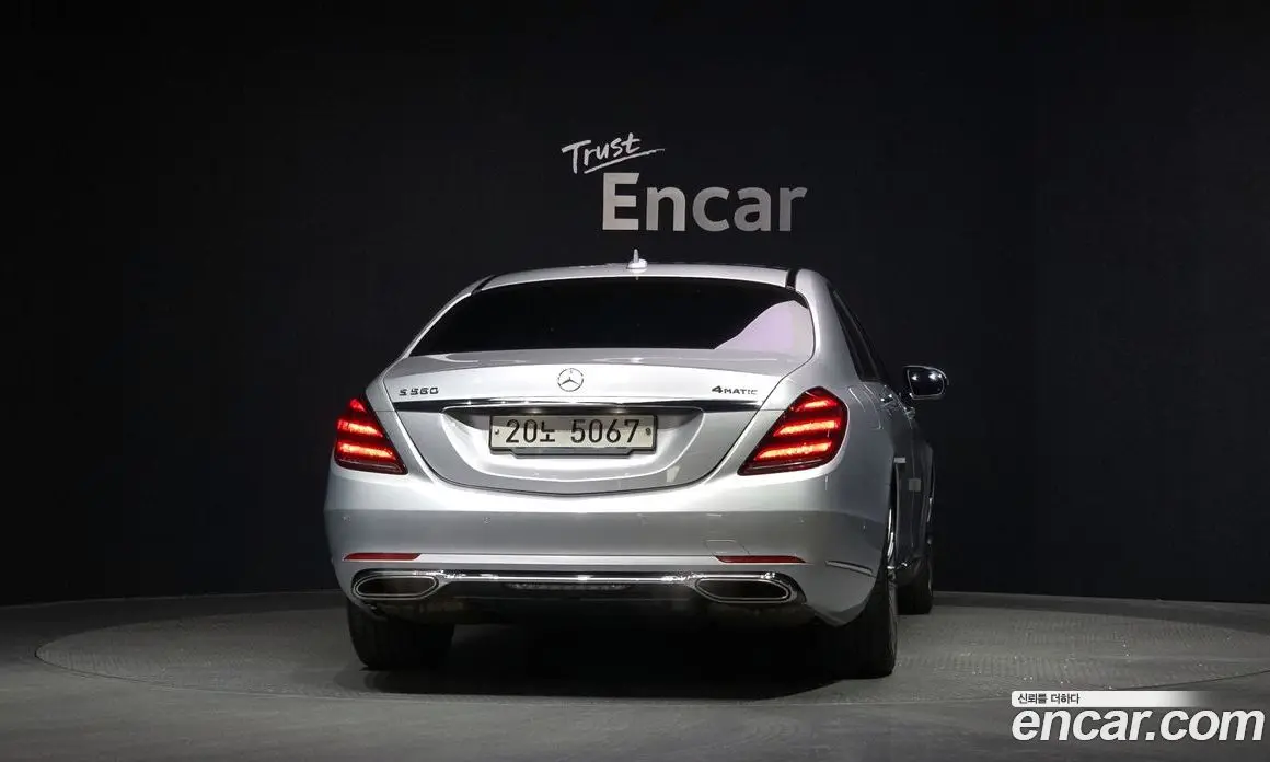 Mercedes-Benz S-Class 2018 4.0 автомат (гидро), фото 4 Mercedes-Benz S-Class 2018 4.0 автомат (гидро), фото 4