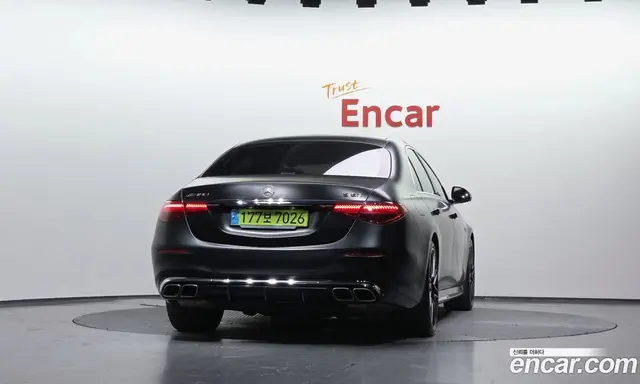 Mercedes-Benz S-Class 2024 4.0 автомат (гидро), миниатюра 4