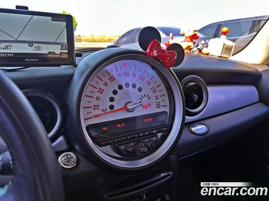 Mini Cooper 2011 1.6 автомат (гидро), фото 16