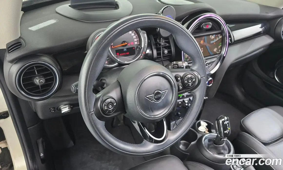 Mini Cooper 2020 1.5 автомат (гидро), фото 20