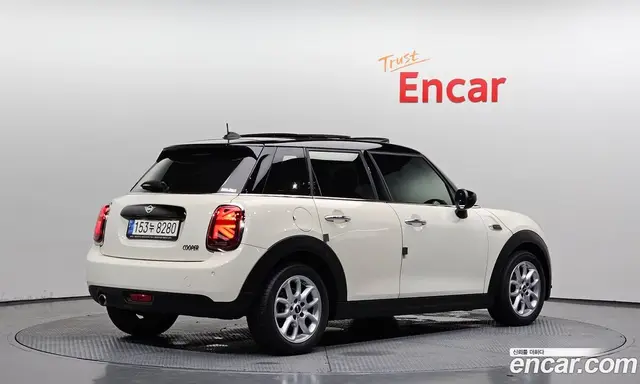 Mini Cooper 2021 1.5 автомат (гидро), миниатюра 2