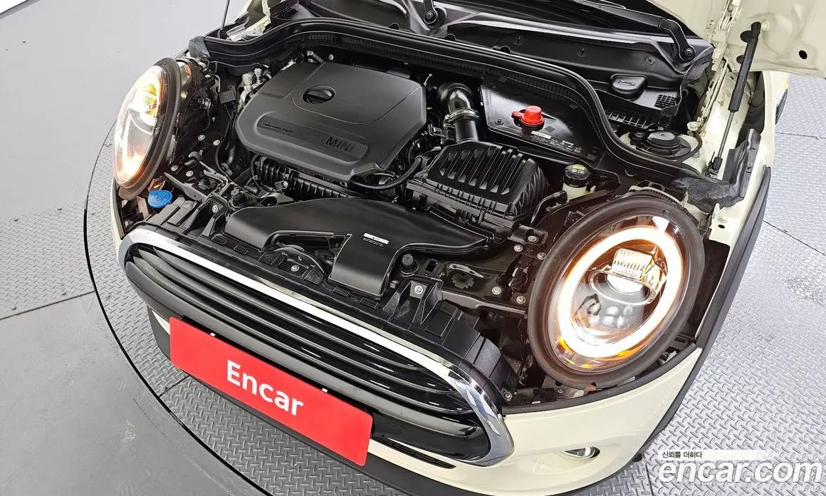 Mini Cooper 2021 1.5 автомат (гидро), фото 6