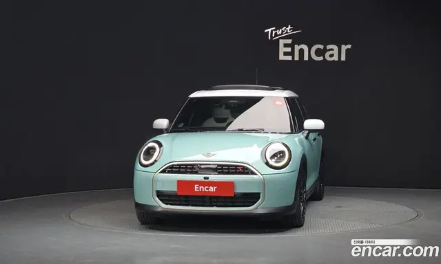 Mini Cooper 2025 2.0 автомат (гидро), миниатюра 3