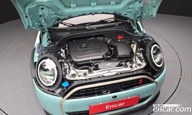 Mini Cooper 2025 2.0 автомат (гидро), миниатюра 6