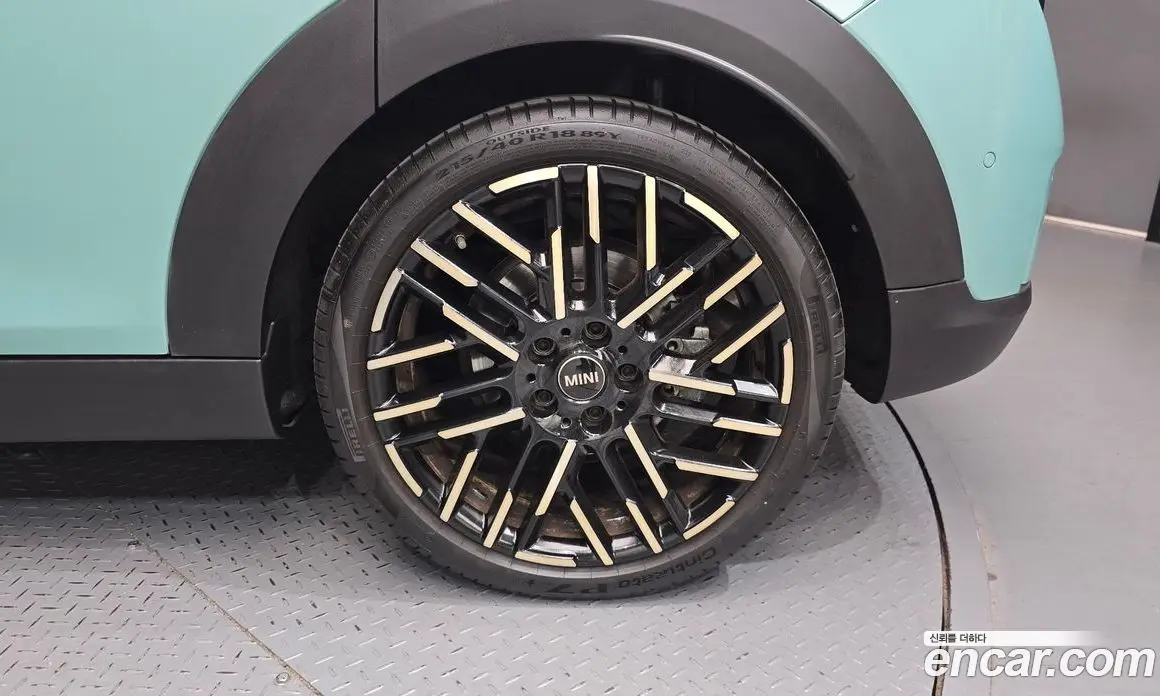 Mini Cooper 2025 2.0 автомат (гидро), фото 7