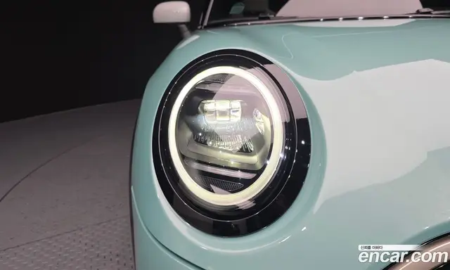 Mini Cooper 2025 2.0 автомат (гидро), миниатюра 8