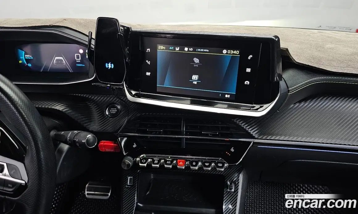 Peugeot 208 2020 0.2 автомат (гидро), фото 19