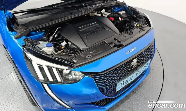 Peugeot 208 2020 0.2 автомат (гидро), миниатюра 6