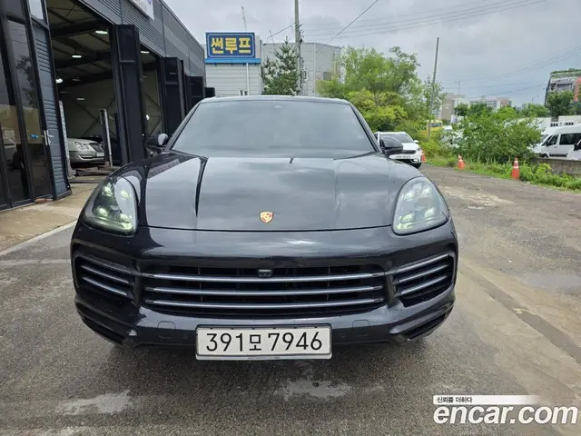 Porsche Cayenne 2020 3.0 автомат (гидро), миниатюра 1 Porsche Cayenne 2020 3.0 автомат (гидро), миниатюра 1