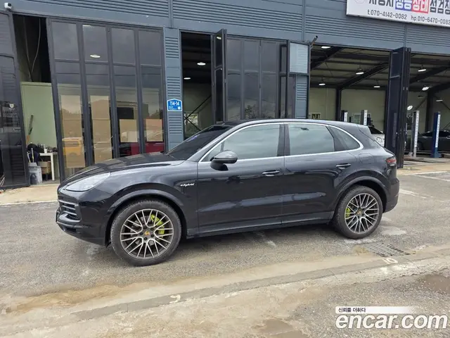 Porsche Cayenne 2020 3.0 автомат (гидро), миниатюра 3 Porsche Cayenne 2020 3.0 автомат (гидро), миниатюра 3