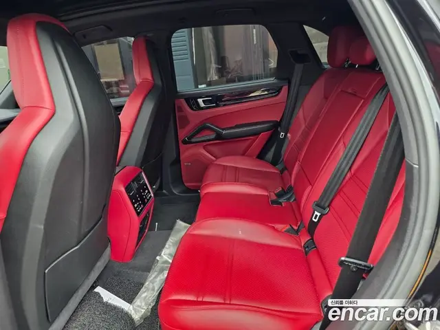 Porsche Cayenne 2020 3.0 автомат (гидро), миниатюра 6 Porsche Cayenne 2020 3.0 автомат (гидро), миниатюра 6