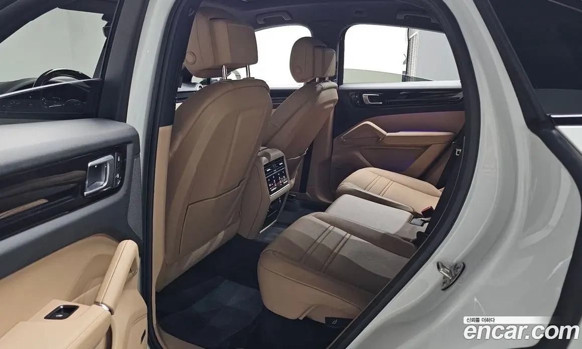 Porsche Cayenne 2022 3.0 автомат (гидро), фото 16 Porsche Cayenne 2022 3.0 автомат (гидро), фото 16