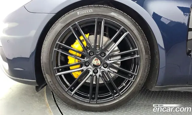 Porsche Panamera 2018 2.9 автомат (гидро), миниатюра 5