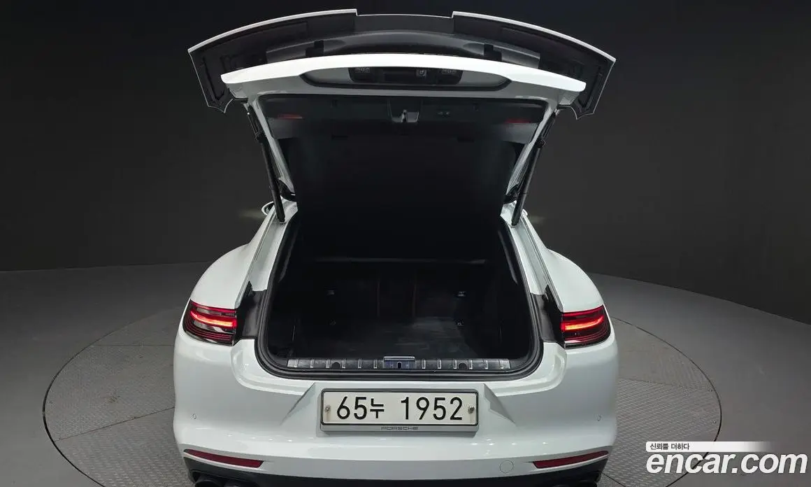 Porsche Panamera 2019 4.0 автомат (гидро), фото 20
