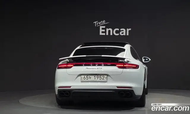 Porsche Panamera 2019 4.0 автомат (гидро), миниатюра 4