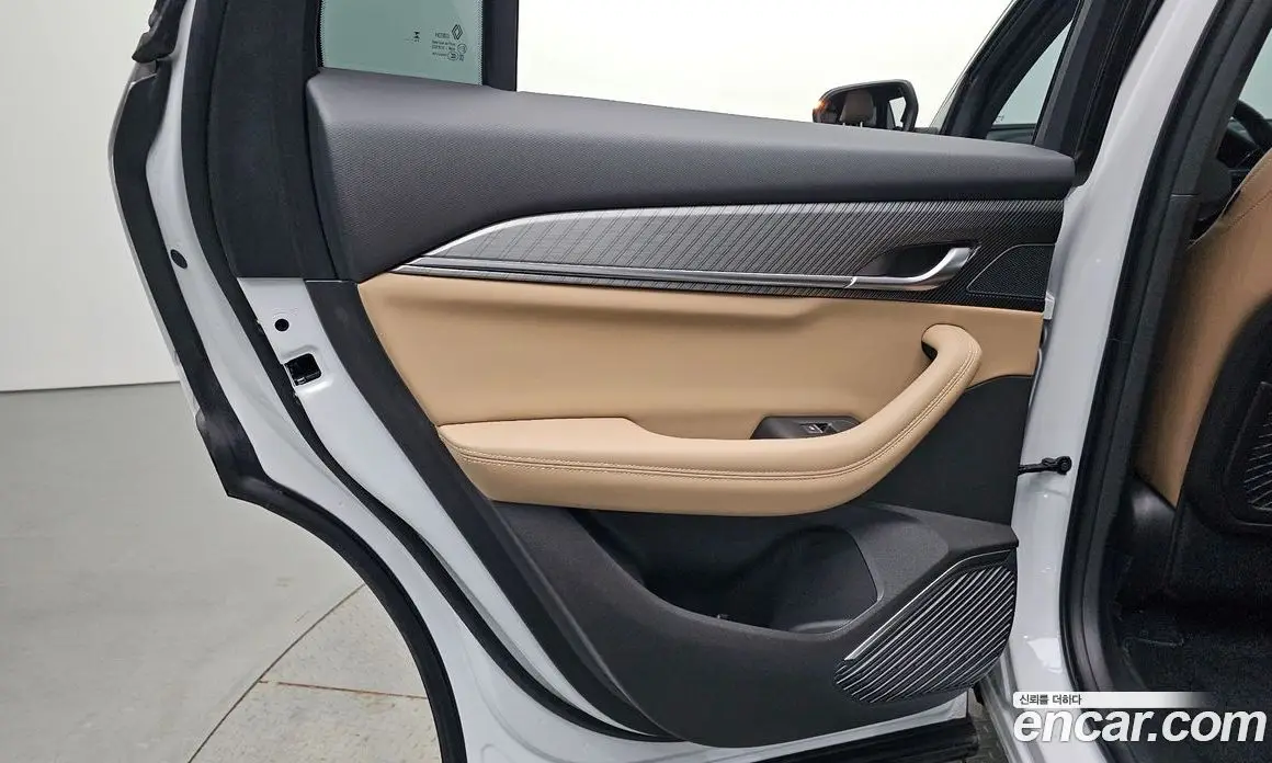 Renault (Samsung) Grand Koleos 2024 2.0 автомат (гидро), фото 15