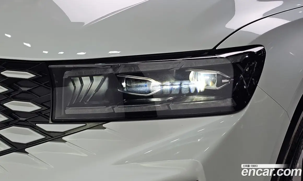 Renault (Samsung) Grand Koleos 2024 2.0 автомат (гидро), фото 8