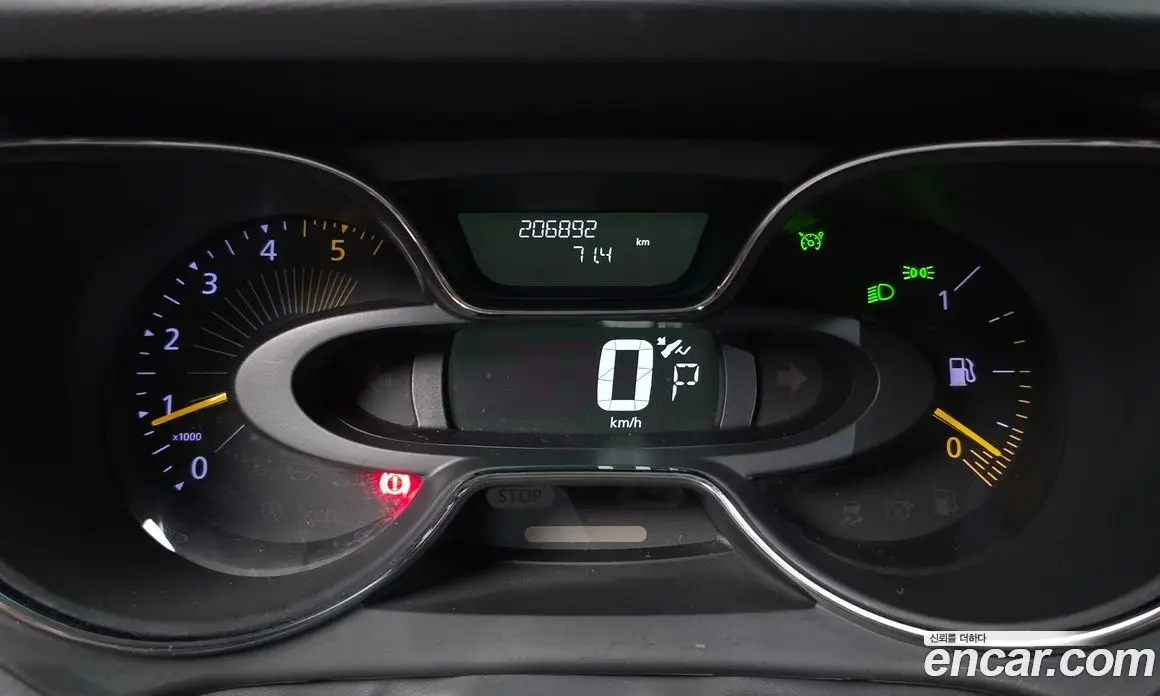 Renault (Samsung) QM3 2016 1.5 автомат (гидро), фото 8 Renault (Samsung) QM3 2016 1.5 автомат (гидро), фото 8