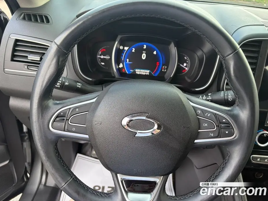 Renault (Samsung) QM6 2017 2.0 автомат (гидро), фото 4 Renault (Samsung) QM6 2017 2.0 автомат (гидро), фото 4