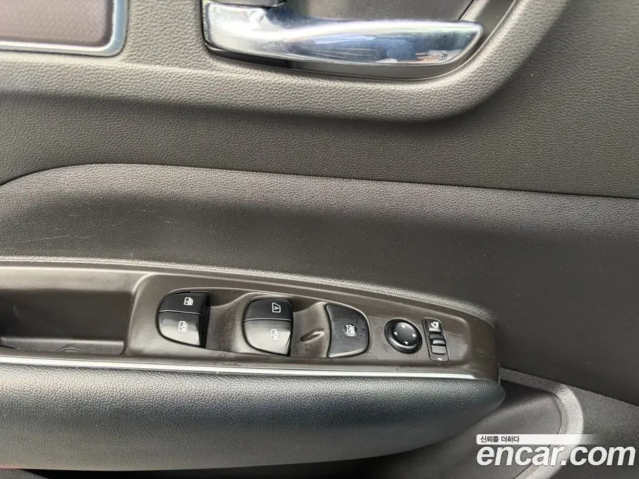Renault (Samsung) QM6 2017 2.0 автомат (гидро), фото 9 Renault (Samsung) QM6 2017 2.0 автомат (гидро), фото 9