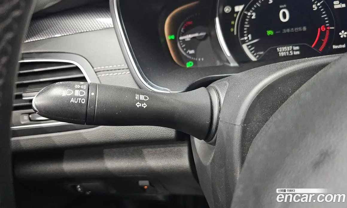 Renault (Samsung) SM6 2016 2.0 автомат (гидро), фото 28 Renault (Samsung) SM6 2016 2.0 автомат (гидро), фото 28