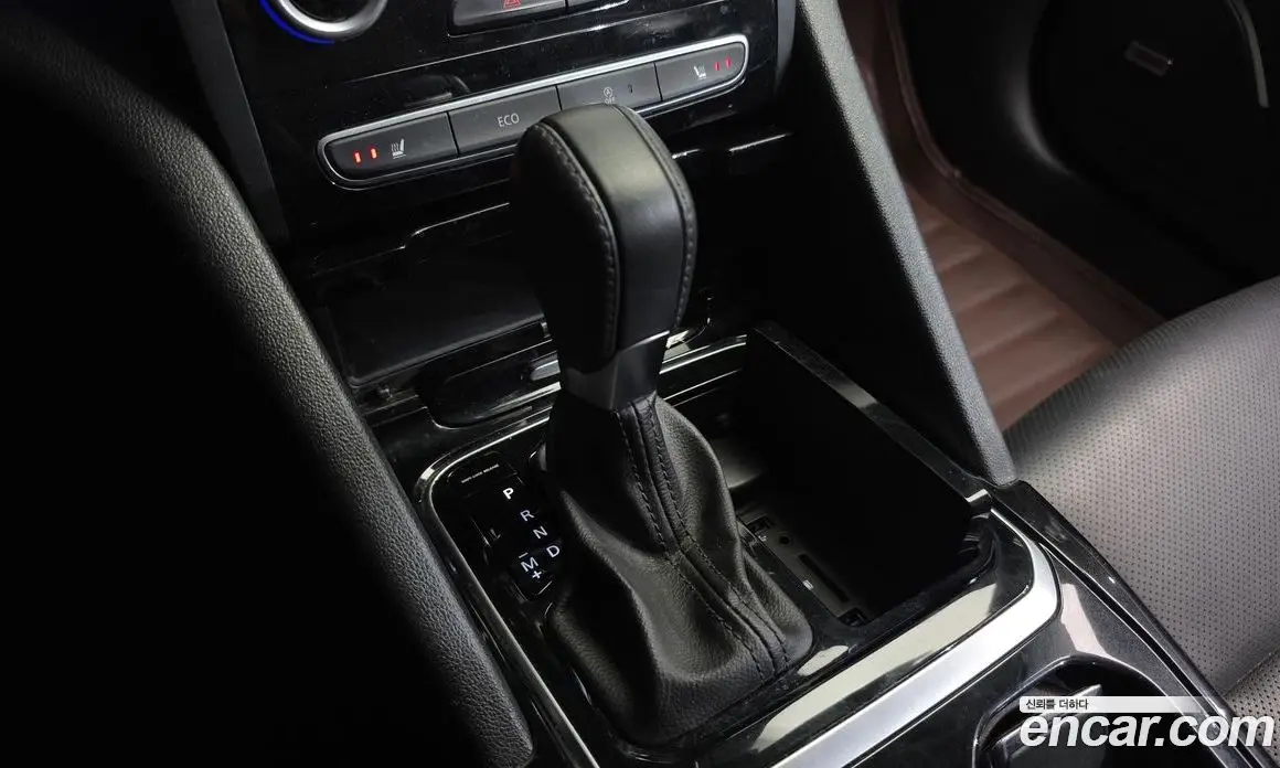 Renault (Samsung) SM6 2016 2.0 автомат (гидро), фото 9 Renault (Samsung) SM6 2016 2.0 автомат (гидро), фото 9