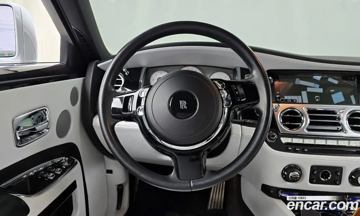 Rolls-Royce Ghost 2019 6.6 автомат (гидро), фото 12 Rolls-Royce Ghost 2019 6.6 автомат (гидро), фото 12