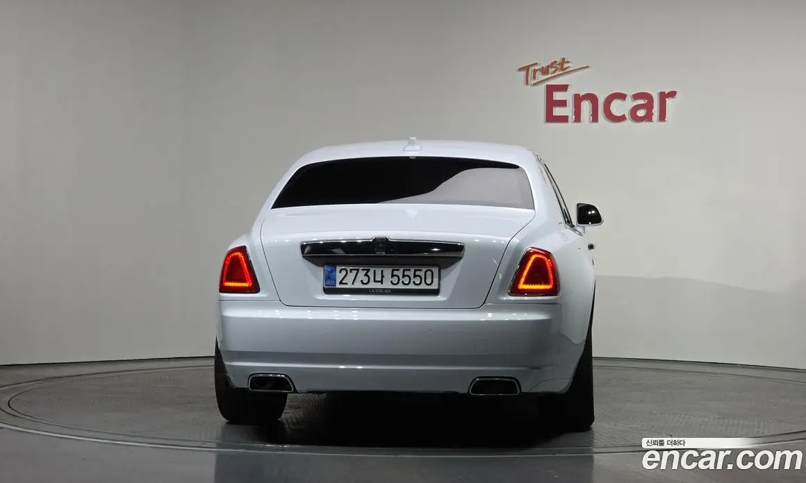 Rolls-Royce Ghost 2019 6.6 автомат (гидро), фото 3 Rolls-Royce Ghost 2019 6.6 автомат (гидро), фото 3