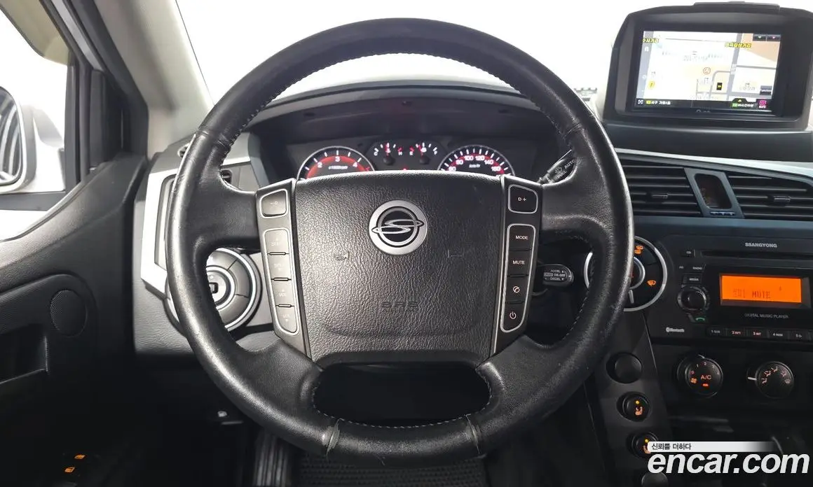 SsangYong Korando 2013 2.0 автомат (гидро), фото 13 SsangYong Korando 2013 2.0 автомат (гидро), фото 13