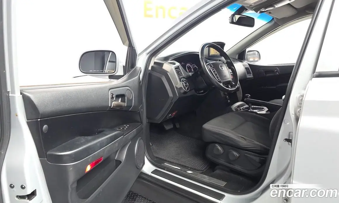 SsangYong Korando 2013 2.0 автомат (гидро), фото 10 SsangYong Korando 2013 2.0 автомат (гидро), фото 10