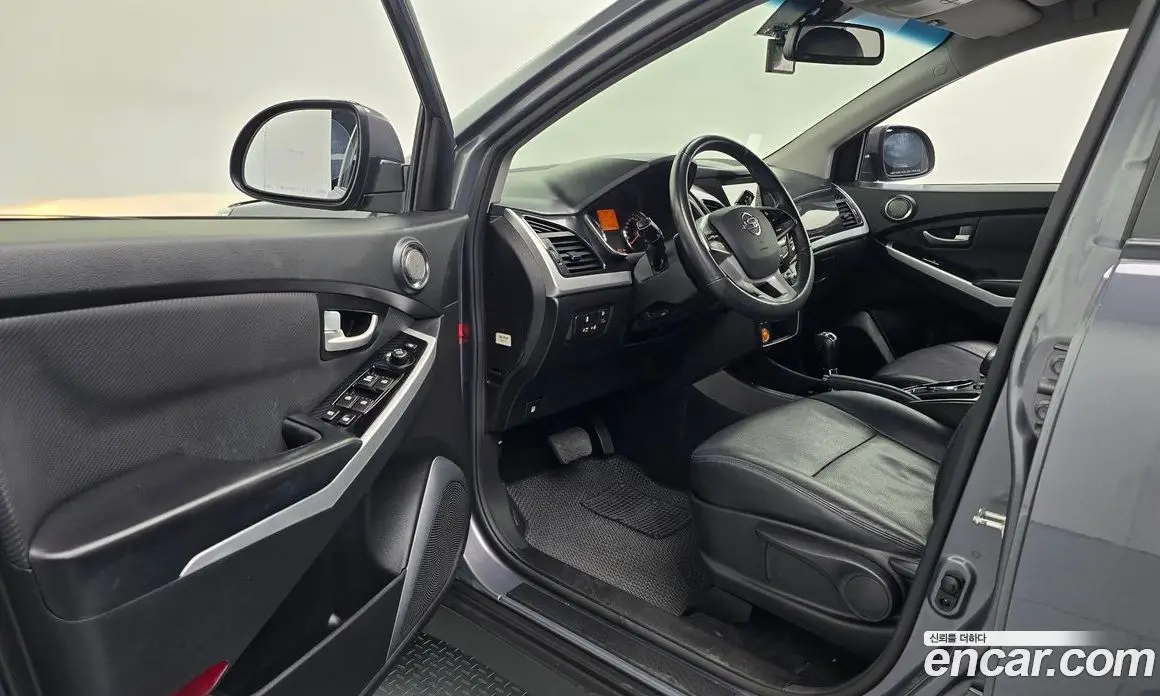 SsangYong Korando 2017 2.2 автомат (гидро), фото 13 SsangYong Korando 2017 2.2 автомат (гидро), фото 13