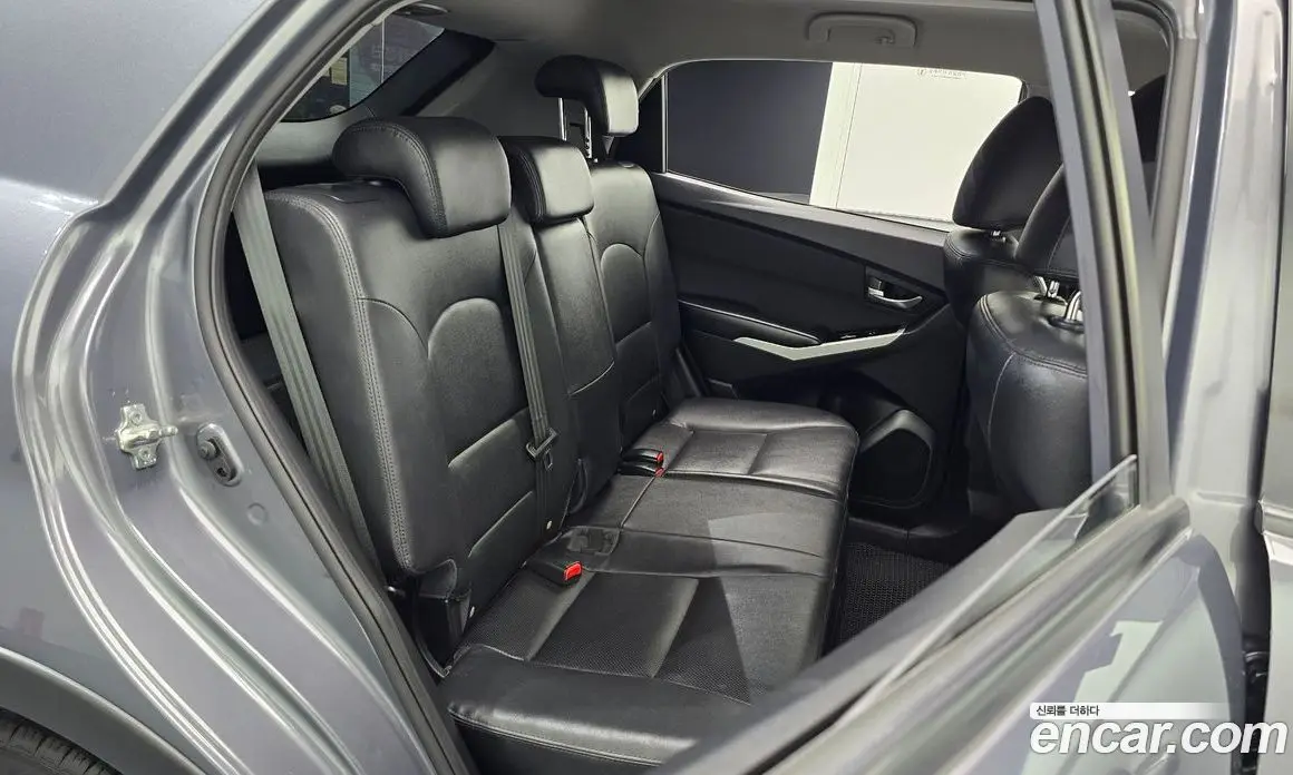 SsangYong Korando 2017 2.2 автомат (гидро), фото 17 SsangYong Korando 2017 2.2 автомат (гидро), фото 17