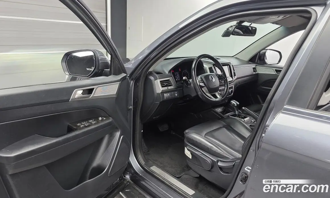 SsangYong Rexton 2019 2.2 автомат (гидро), фото 13 SsangYong Rexton 2019 2.2 автомат (гидро), фото 13