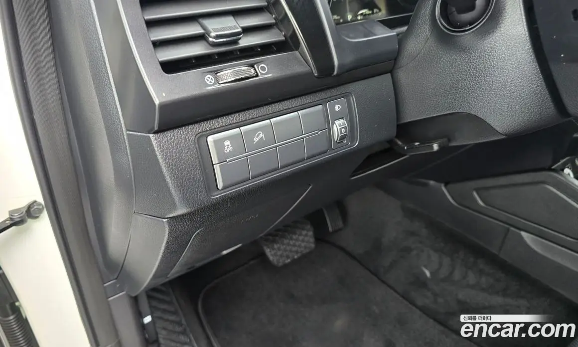 SsangYong Rexton 2019 2.2 автомат (гидро), фото 20 SsangYong Rexton 2019 2.2 автомат (гидро), фото 20